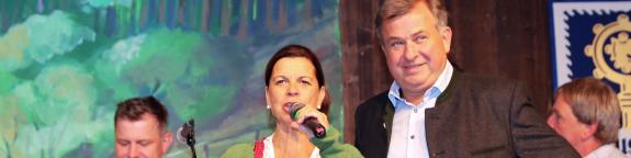 Oktoberfest festival tent Schützenlisl® folk singer's tent at the Oidn Wiesn: Reservations